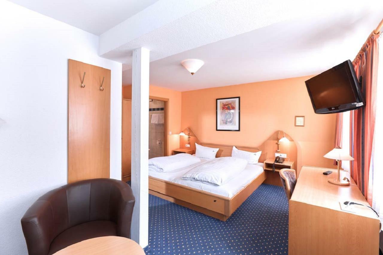 Gasthof-Hotel Pietsch Freystadt Esterno foto